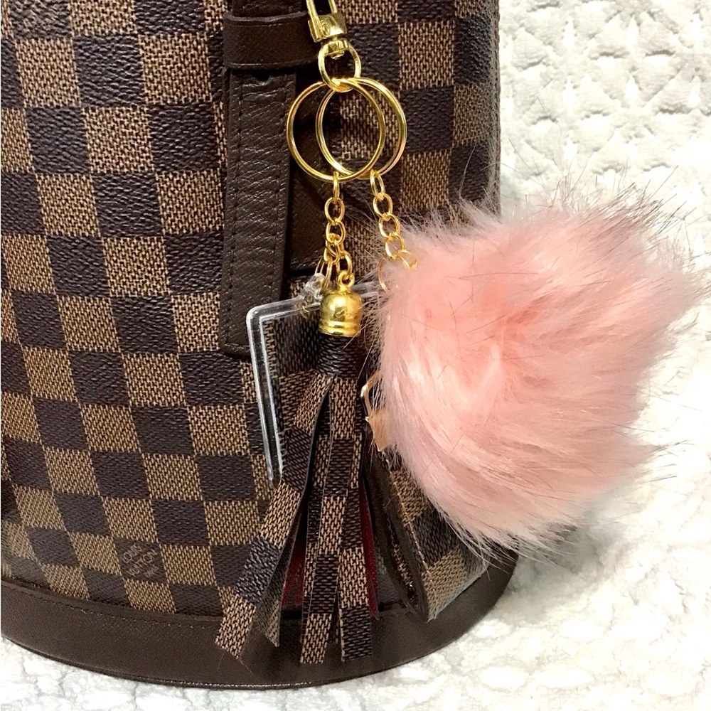 Louis Vuitton Damier Marais Bucket Shoulder  Bag - Picture 5 of 16